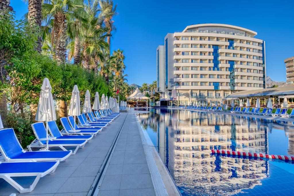 هتل پورتو بلو ریزورت و اسپا Porto Bello Hotel Resort & Spa آنتالیا